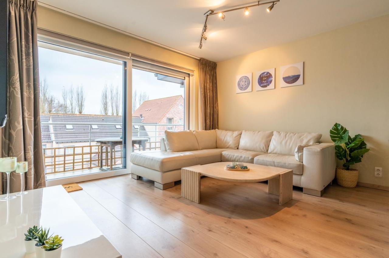 Appartement Met Zwembad In Neoportus ニーウポールト エクステリア 写真